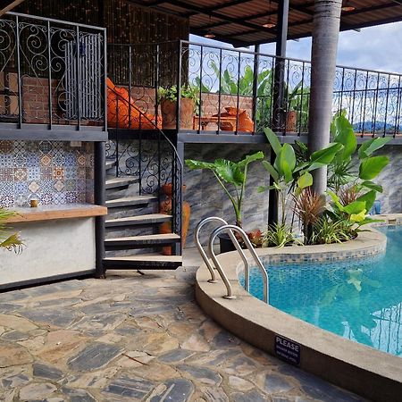 Xpai Hotel Bagian luar foto