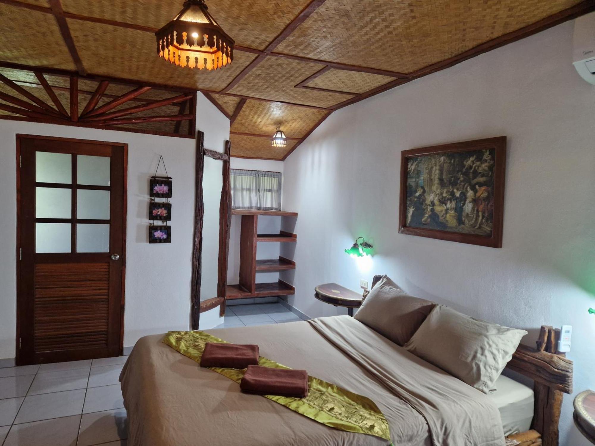 Xpai Hotel Bagian luar foto