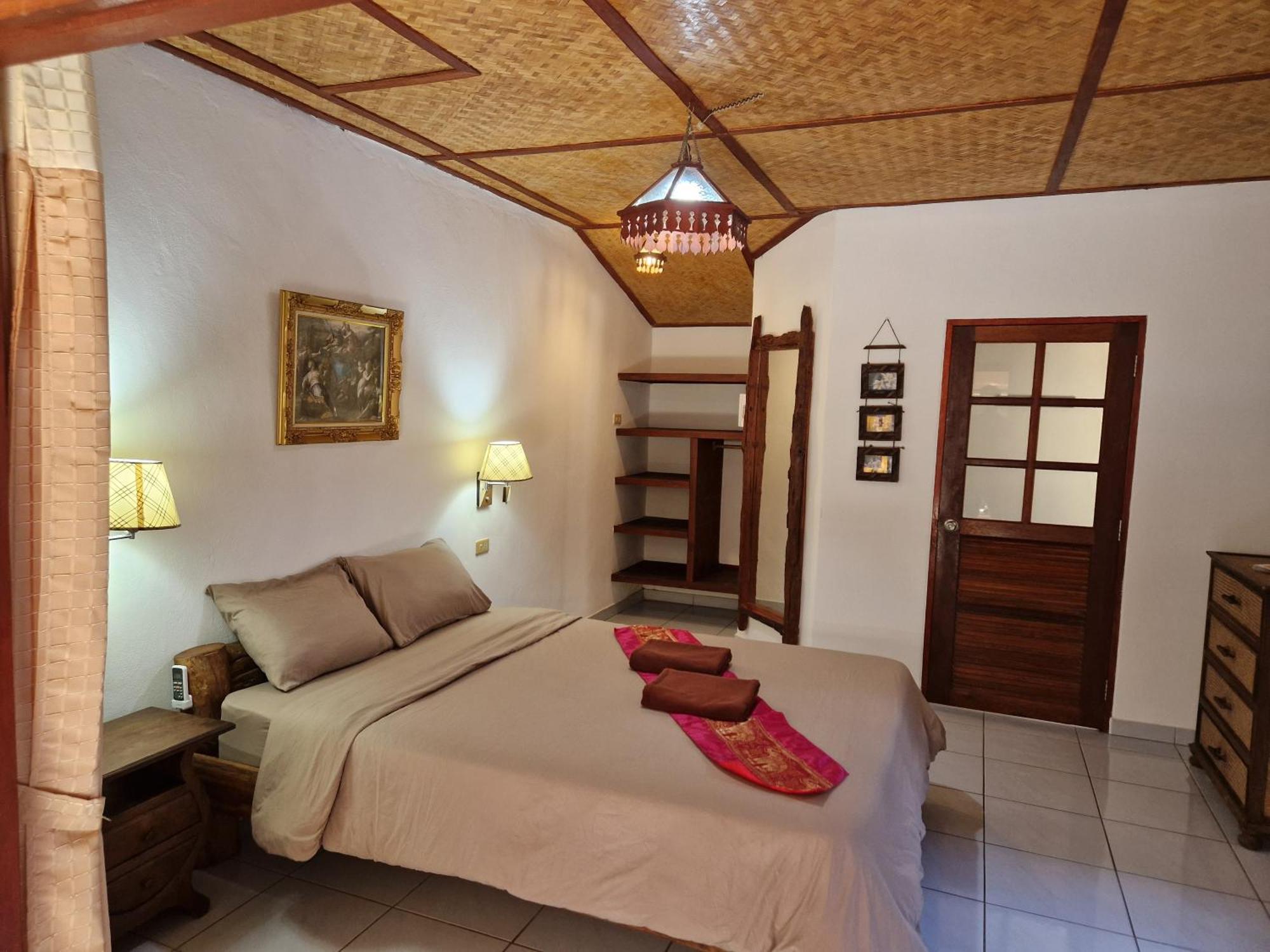 Xpai Hotel Bagian luar foto